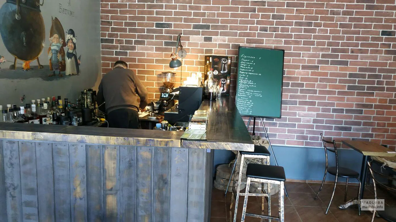 Интерьер в кофейне Coffee 01•10