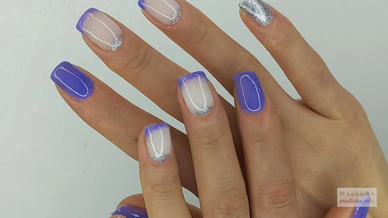 Dona Nail manicure