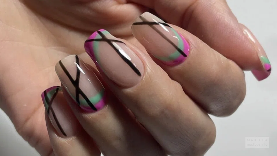 Victoria manicure