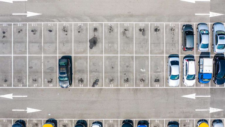 Parking traps in Georgia: how to avoid getting into trouble?