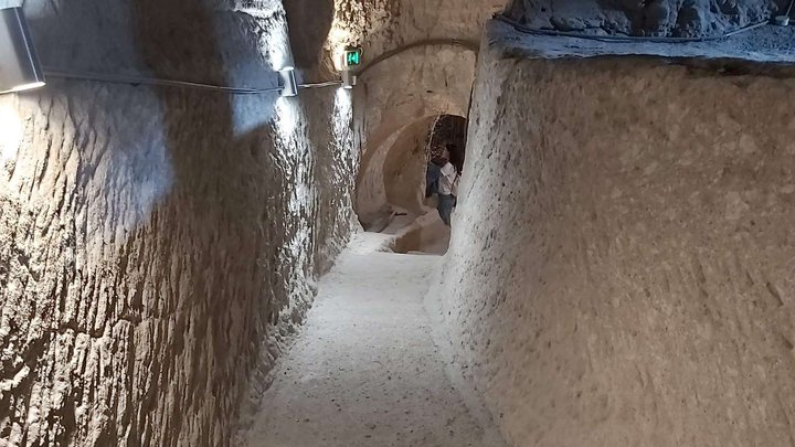 Vardzia Caves