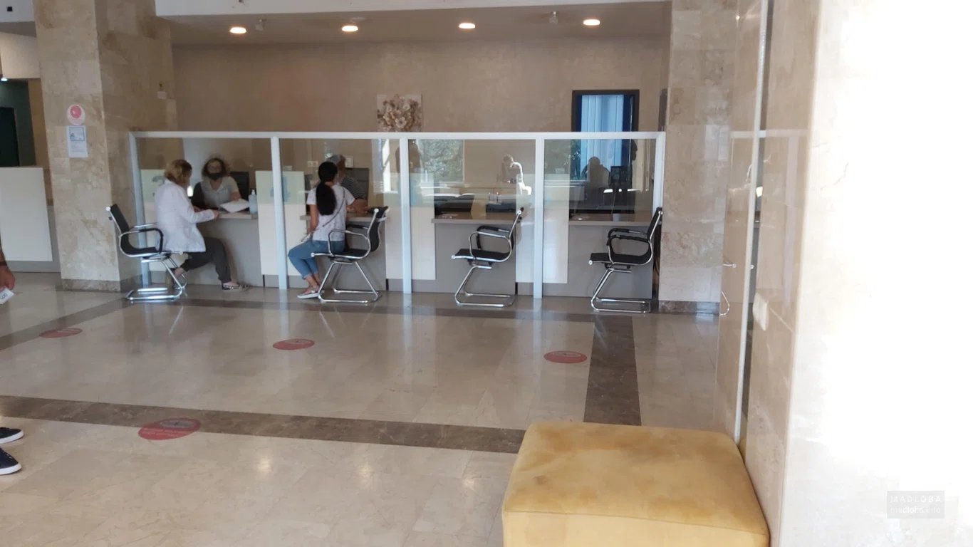 Медицинский центр MedCenter в Батуми