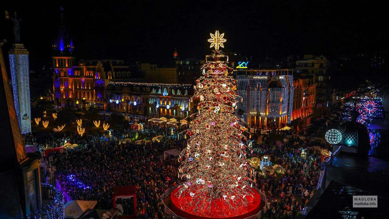 Main New Year tree Batumi 2025
