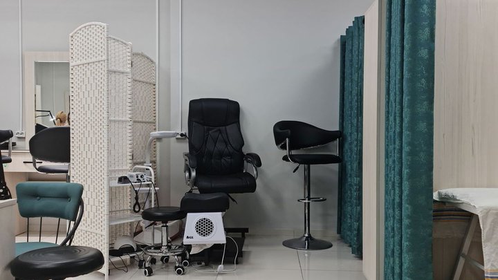 COWORKING BEAUTY TIME (DS Mall)