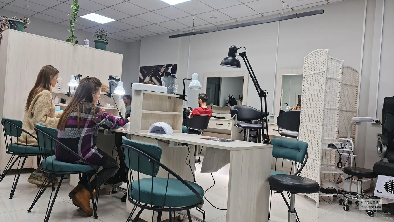 Салон красоты "COWORKING BEAUTY TIME"  интерьер