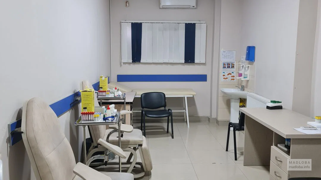 Медицинский центр MedCenter в Батуми