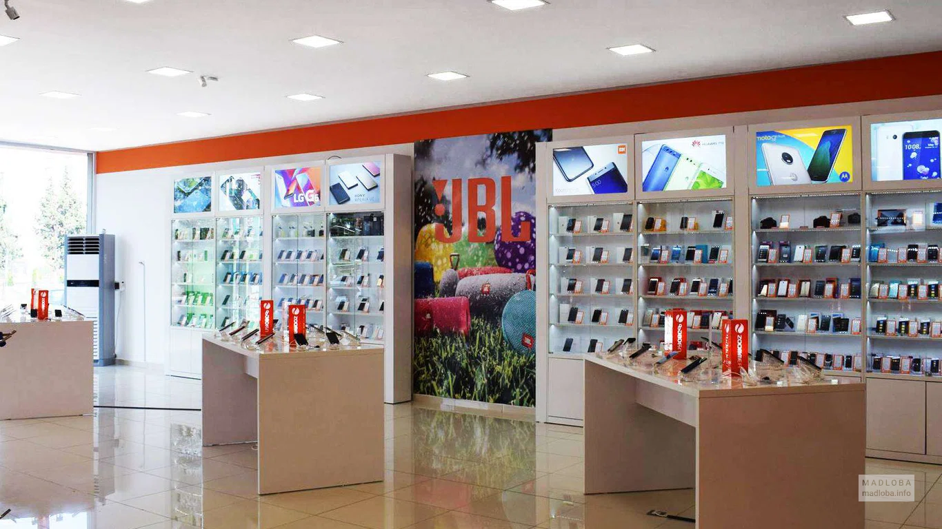 Большой выбор мобильных телефонов в магазине Zoommer Georgia