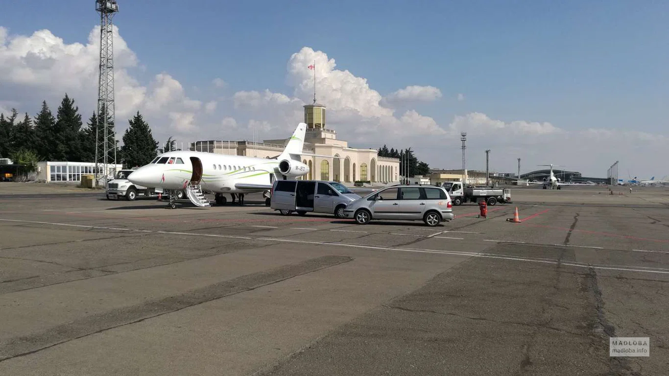 Самолёт авиакомпании "Tav Urban Georgia"