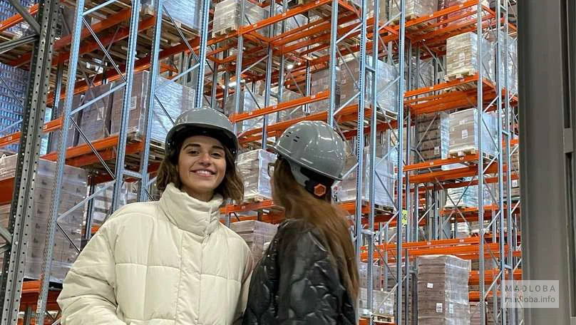Поставщик товаров широкого потребления "Дипломат Грузия" сотрудники