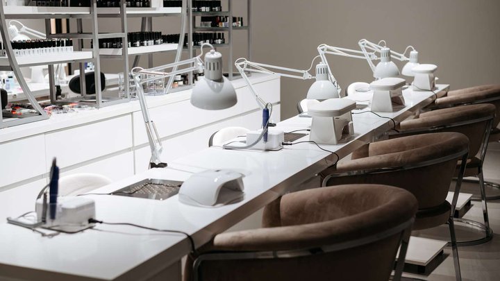 LAKmousse Beauty Bar