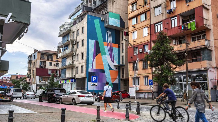 Mural "Abstraction" on Gorgasali street