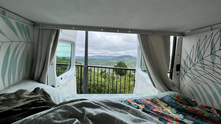 MzeGeo Motorhomes and Campervans