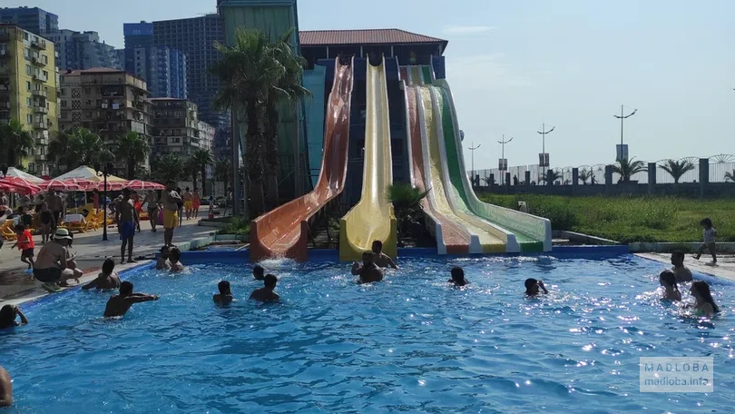 Аквапарк Europark в Батуми