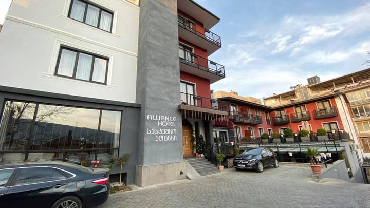 Alliance Hotel