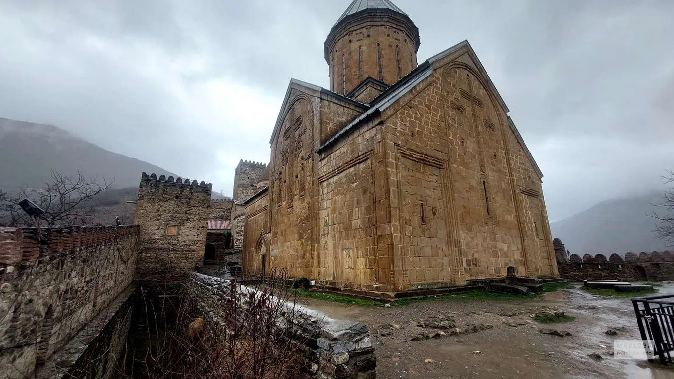 Medieval defensive fortress of Ananuri