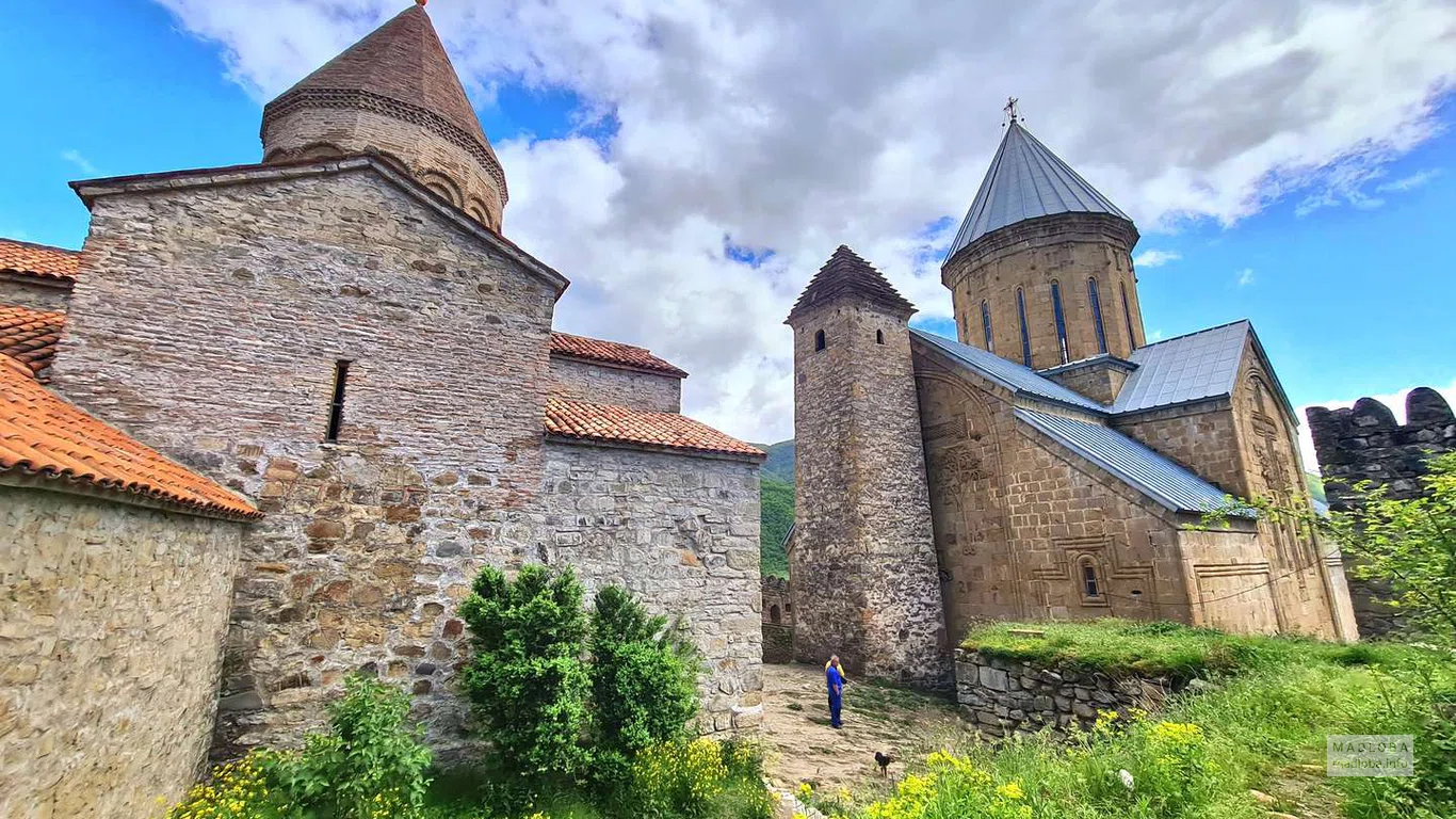 Medieval defensive fortress of Ananuri
