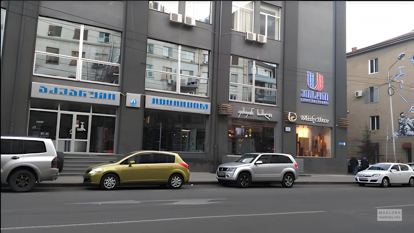 Aquaroom (Gamrekeli str., 19)