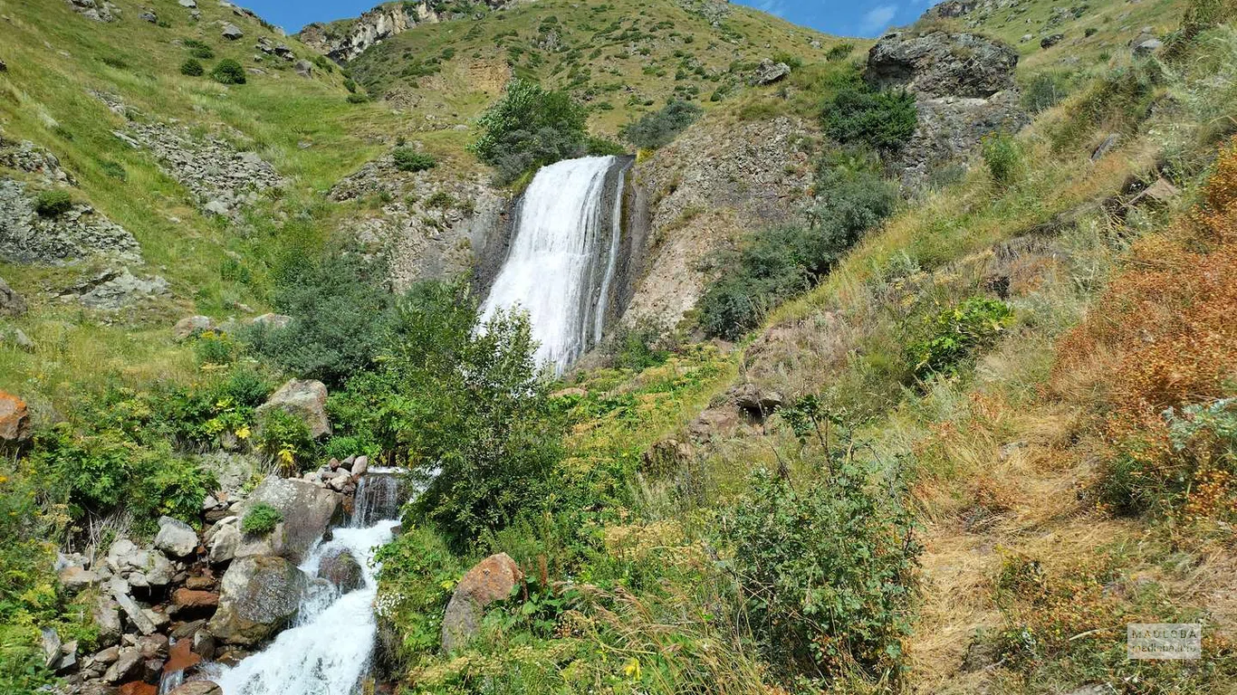 Аршинский Водопад