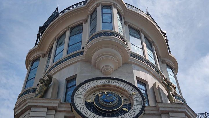 Astronomical clock