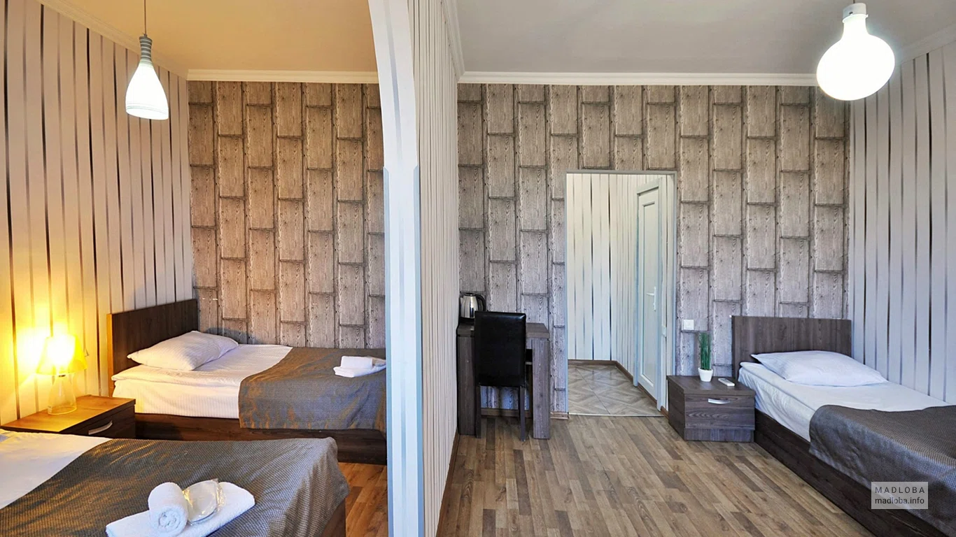 Семейный номер в  Athletics Hotel