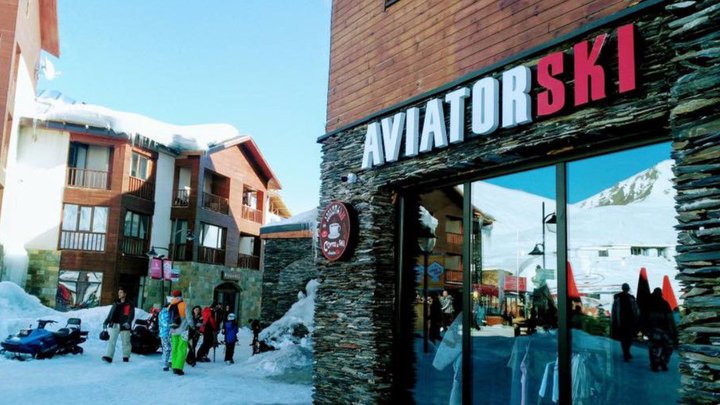Aviator Ski Rental