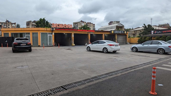 Gas station Wissol (Zviad Gamsakhurdia Ave.)