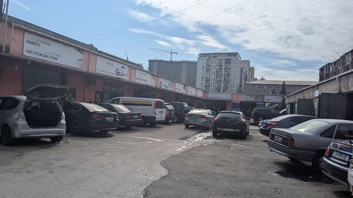 Car service (82 Lermontov St.)