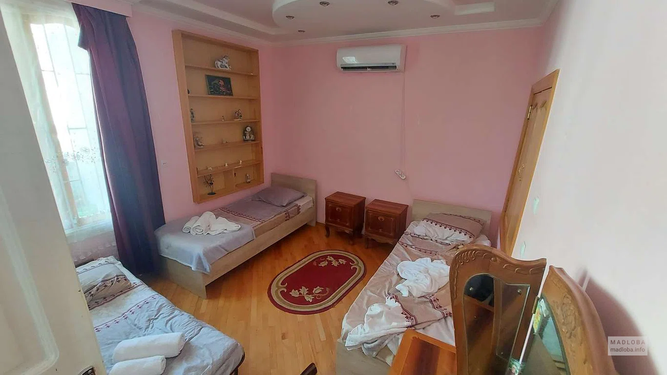 B&B ნაბადა