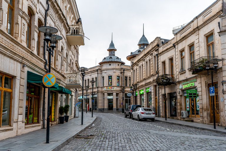 Old and new street names in Tbilisi, Batumi, Kutaisi and other cities of Georgia.