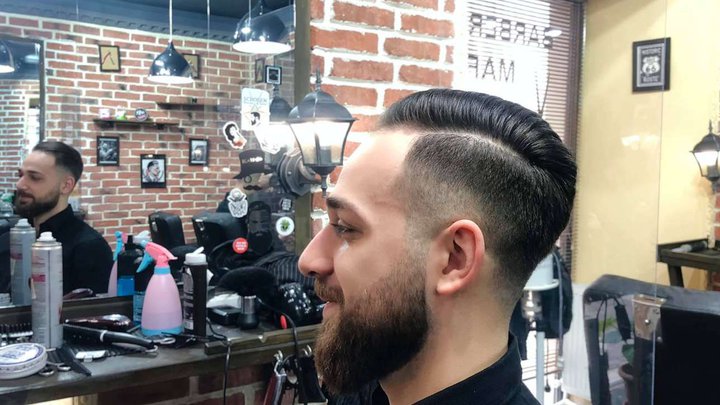 ბარბერი იისფერი მამაკაცის თმის შეჭრა-Barbershop 95