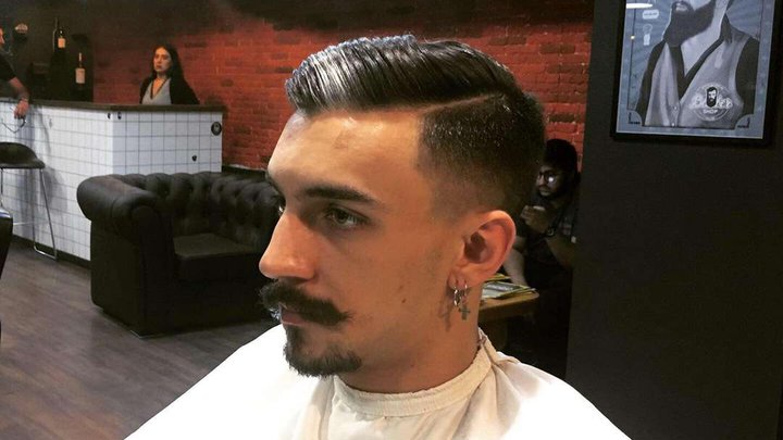 ბარბერი იისფერი მამაკაცის თმის შეჭრა-Barbershop 95