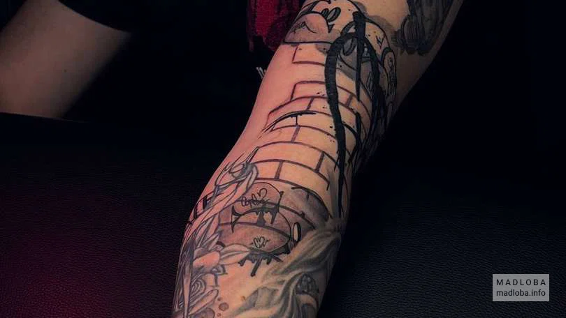 Barbershop & Tattoo studio Nord тату