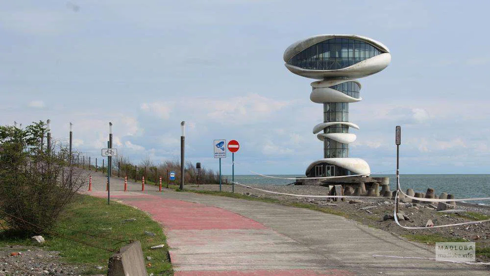 Башня Анаклия