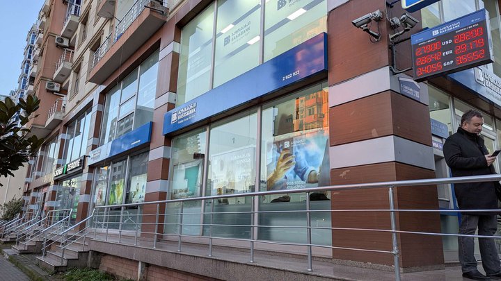 BasisBank