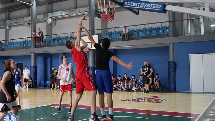 Zaza Pachulia Basketball Academy / Zaza Pachulia Basketball Academy