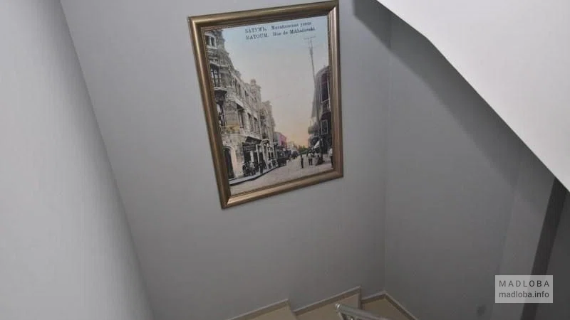 Картина в отеле