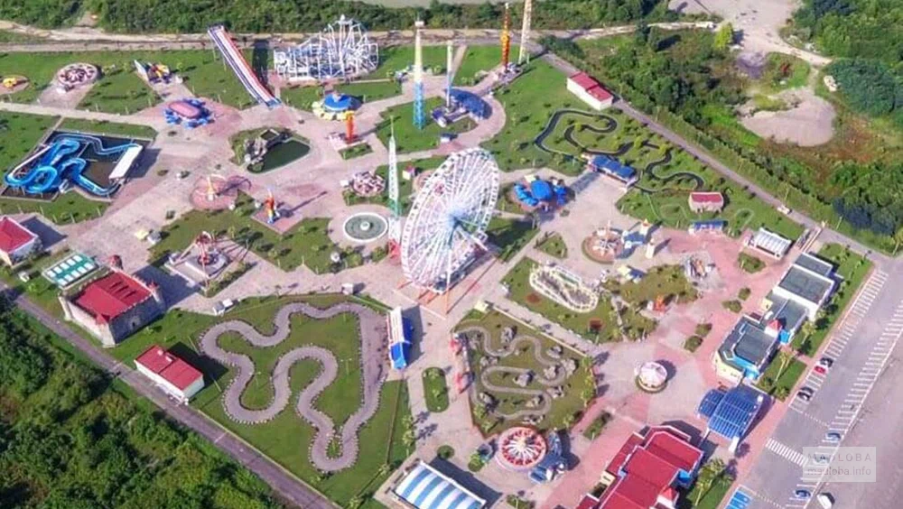 Вид на парк в Батуми