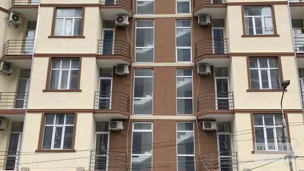 Здание отеля Hotel Batumi Inn