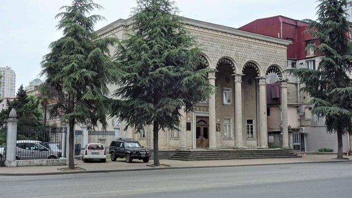 კლასიკური ბალეტის საბალეტო სკოლა