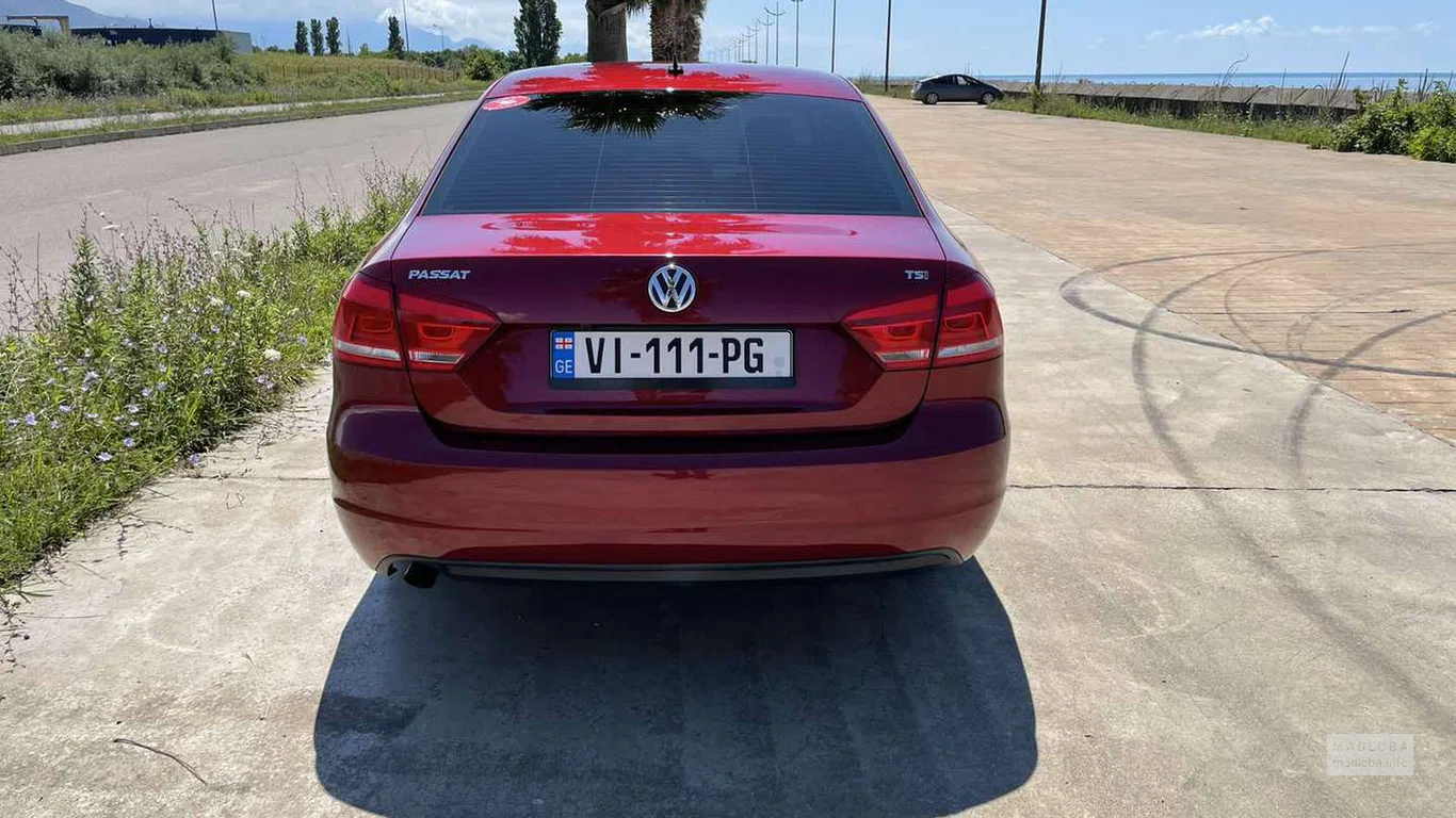 Volkswagen Passat в аренду в BatumicarsGE
