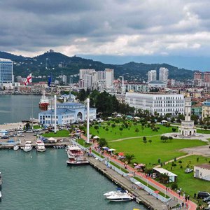 Морской порт Батуми