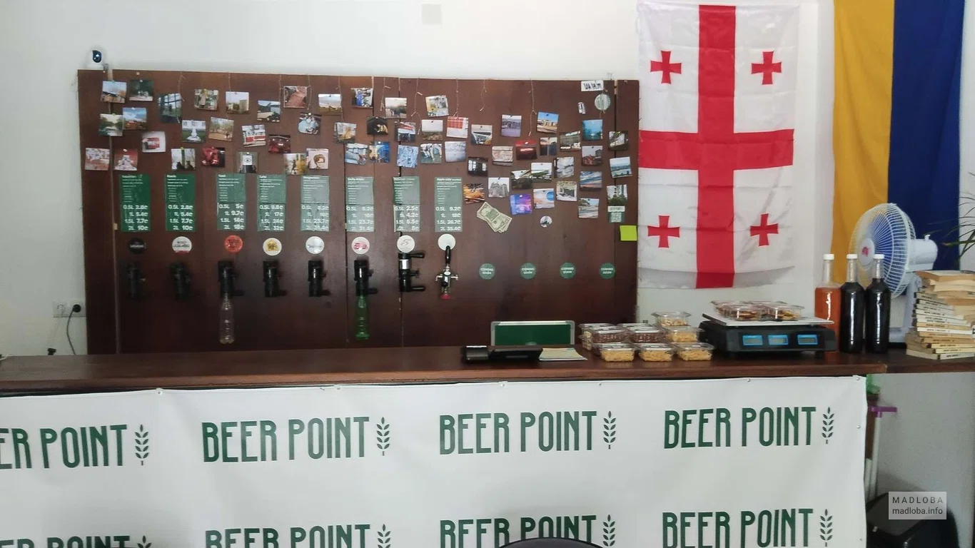 Магазин крафтового пива и бар "Beer Point" барная стойка розливного пива