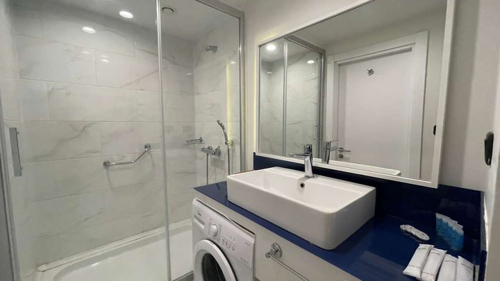 Best Apart 5* view sea panoramic Batumi city Mzia 15