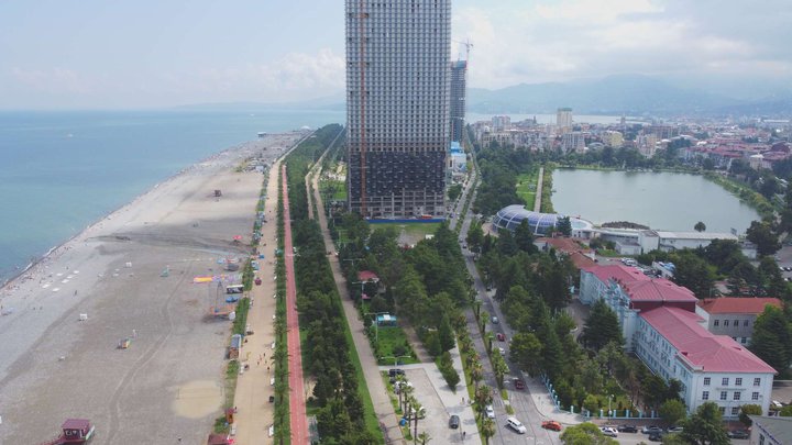 Beach opposite Alliance Privilege (Marriott)