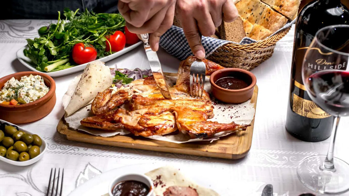 Черная бутылка