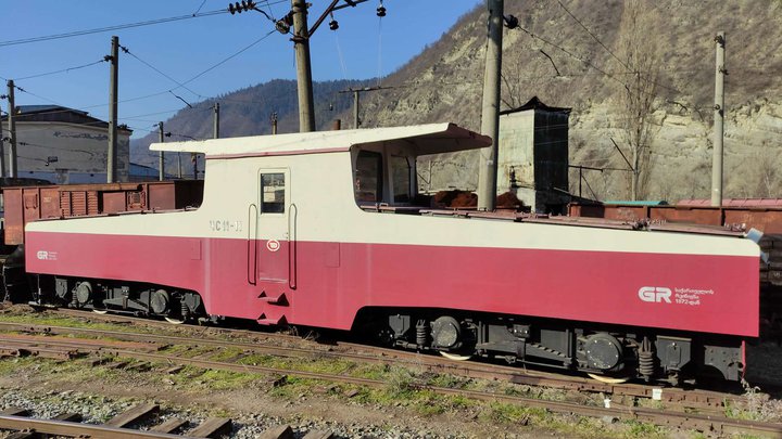 Narrow gauge railway Borjomi-Bakuriani (Cuckoo)