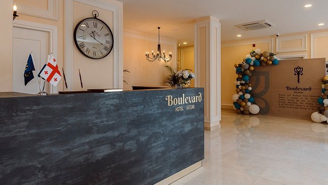 Boulevard Hotel Batumi 4*
