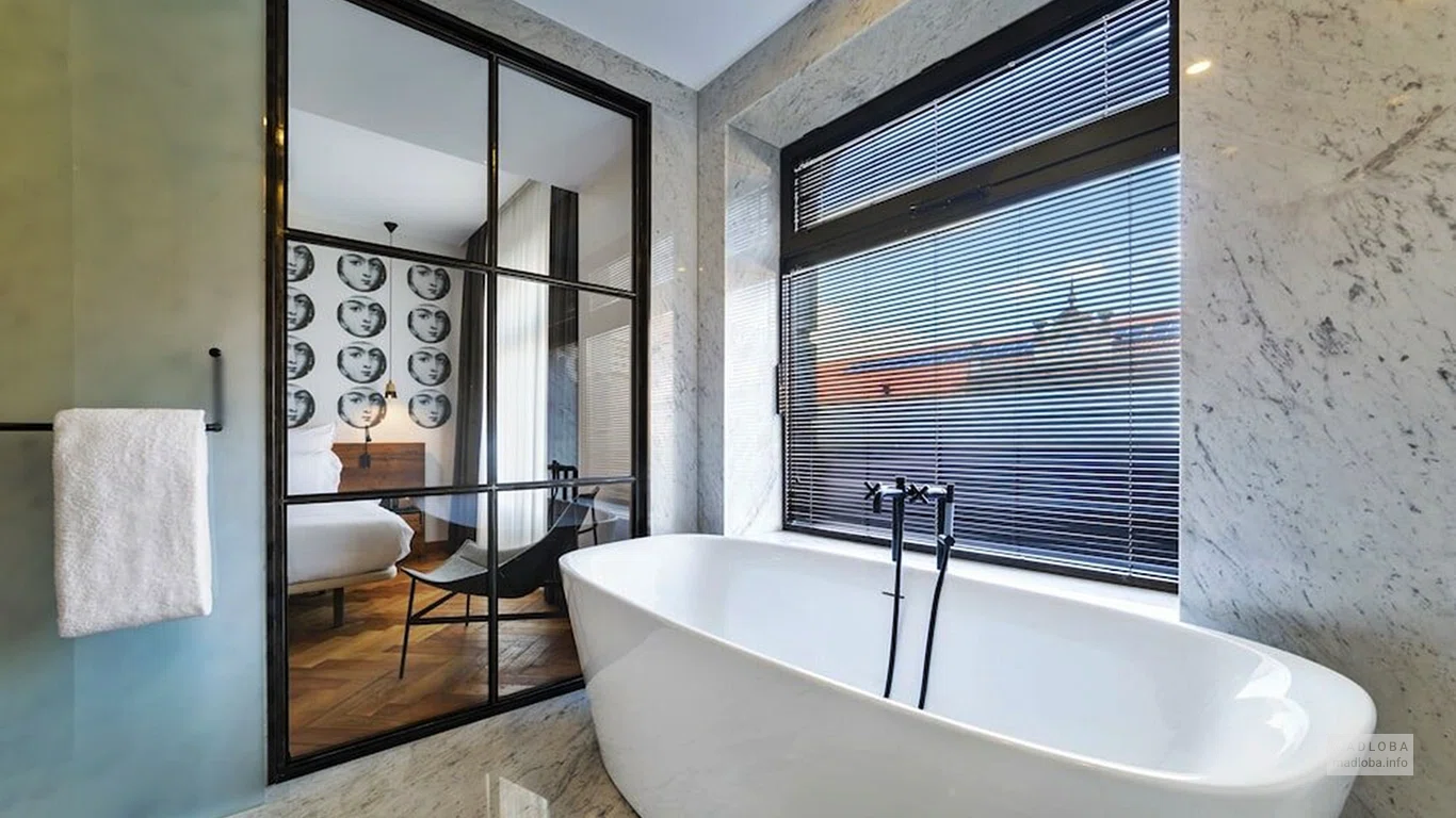 Ванная комната в Shota Rustaveli Boutique Hotel
