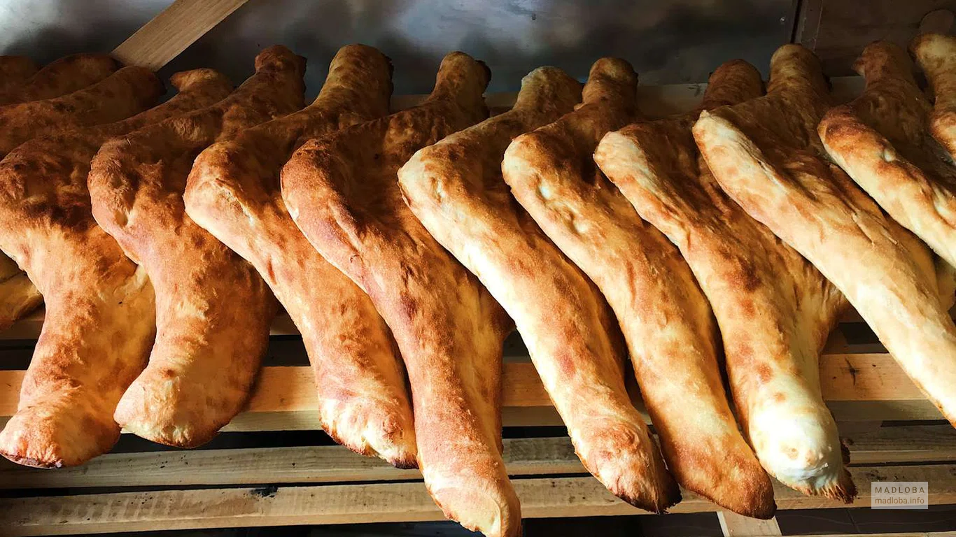 Лаваш в пекарне «Bread»