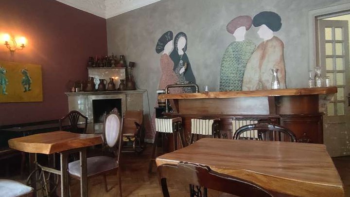 Bu & Khari Wine Restaurant